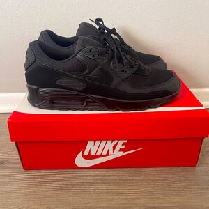 Nike Air Max 90 Triple Black (WITH BOX)